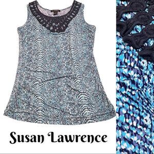 Woman’s Susan Lawrence Crochet collar Stretchy Tank small